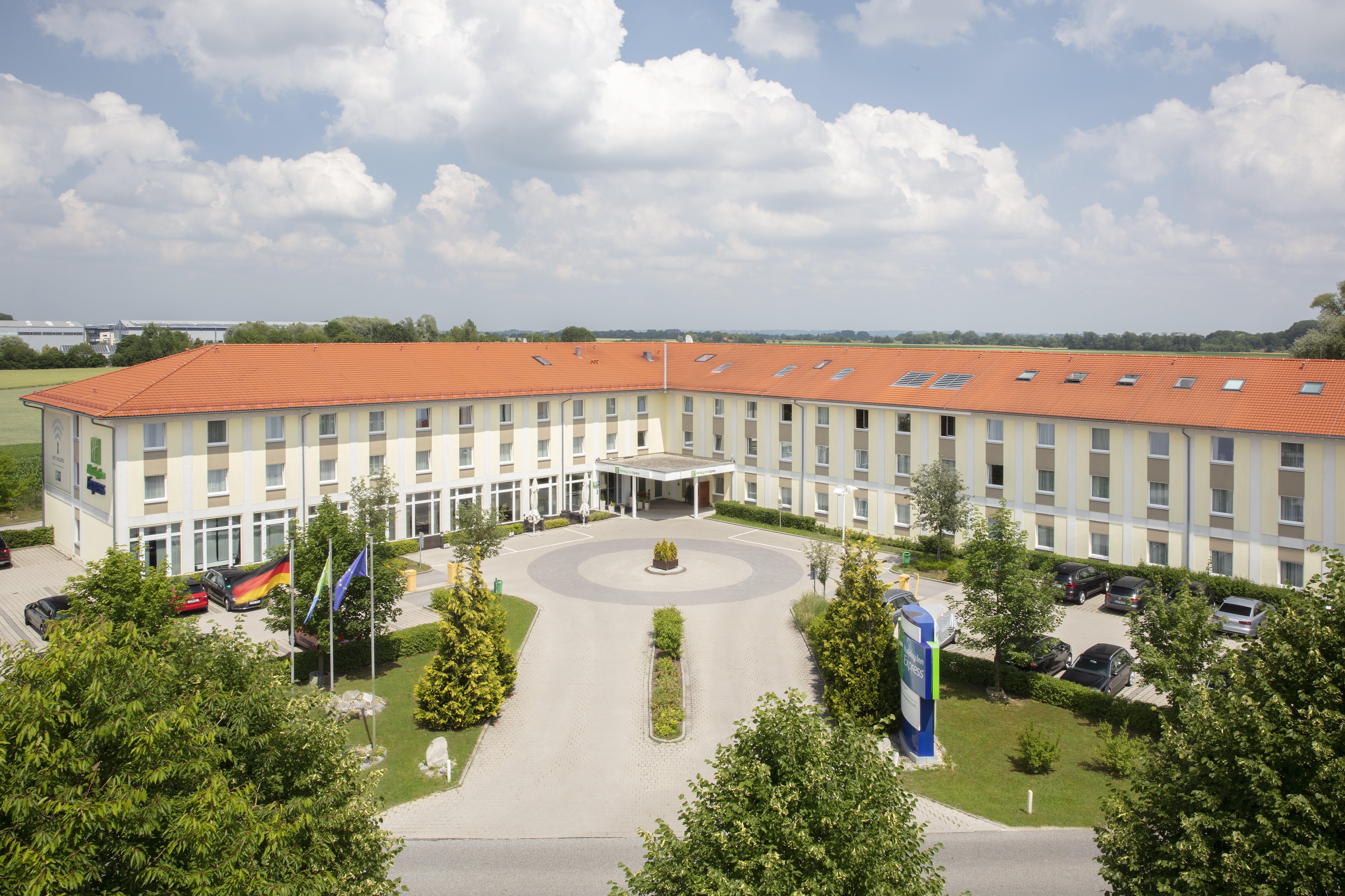 Holiday Inn Express Munich Airport Schwaig bei Nürnberg 외부 사진